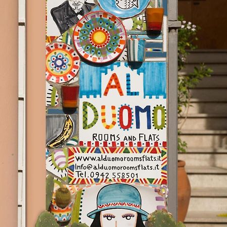 Al Duomo Rooms & Flats ตาออร์มินา ภายนอก รูปภาพ