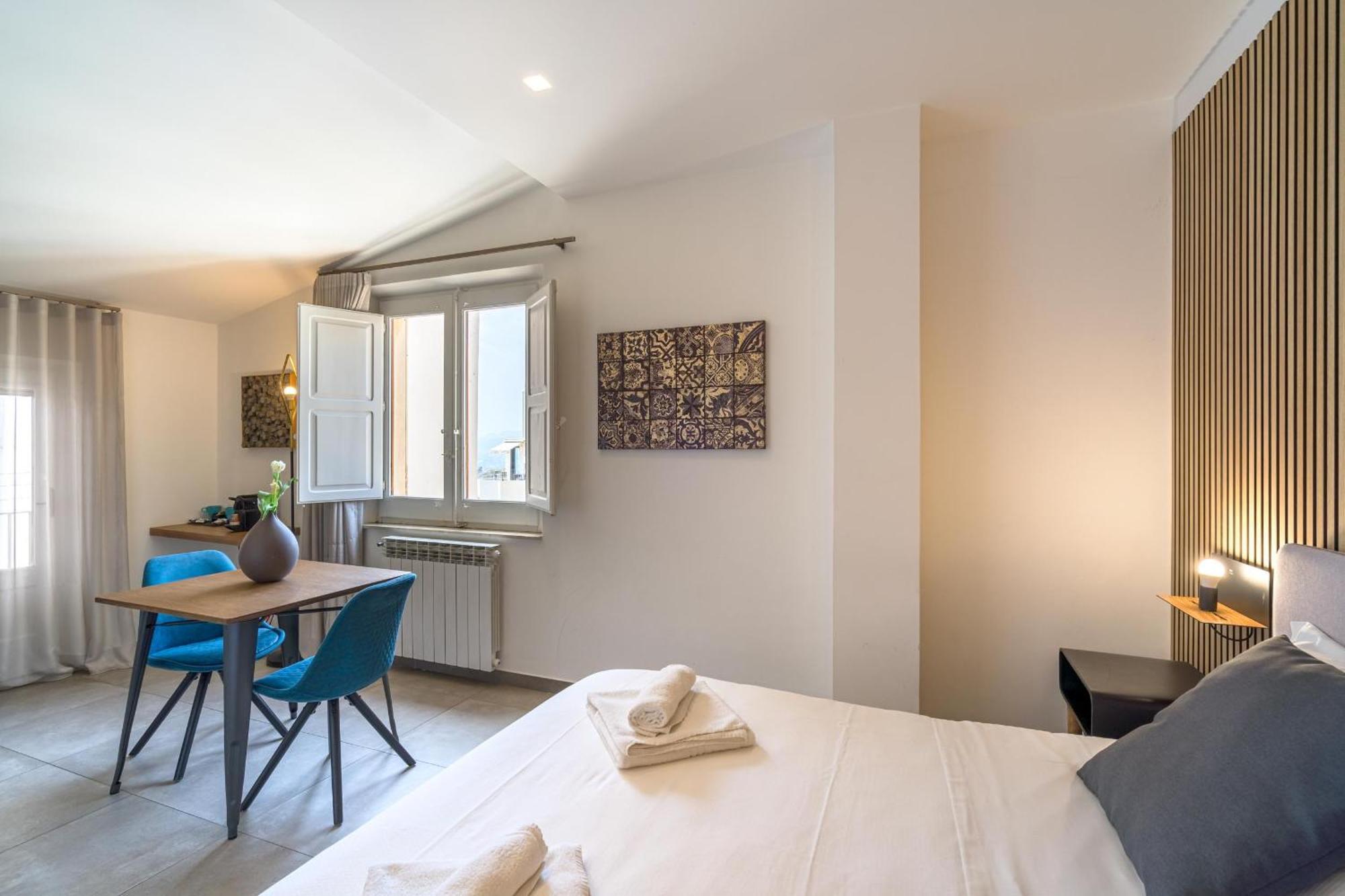 Al Duomo Rooms & Flats ตาออร์มินา ภายนอก รูปภาพ