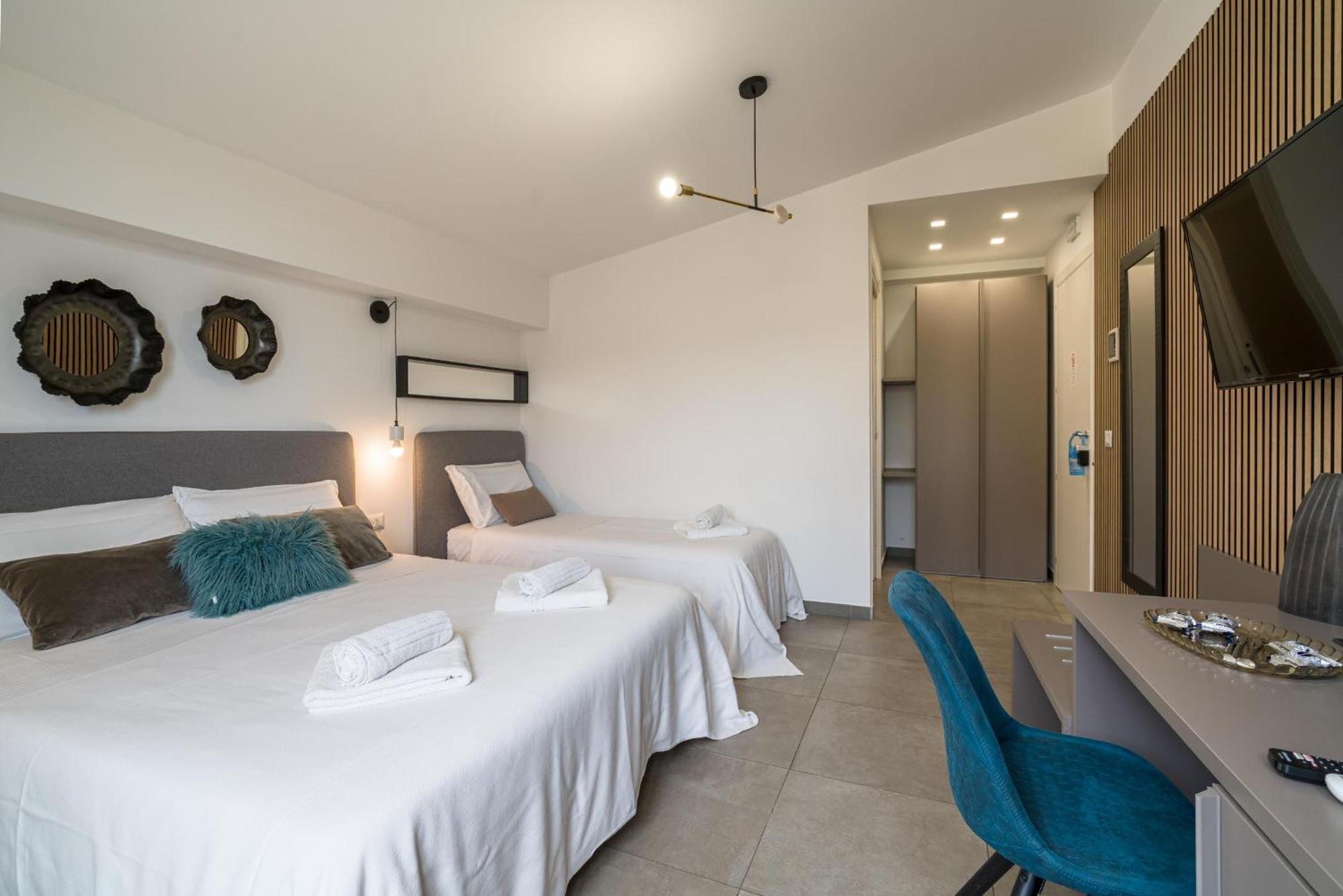 Al Duomo Rooms & Flats ตาออร์มินา ภายนอก รูปภาพ
