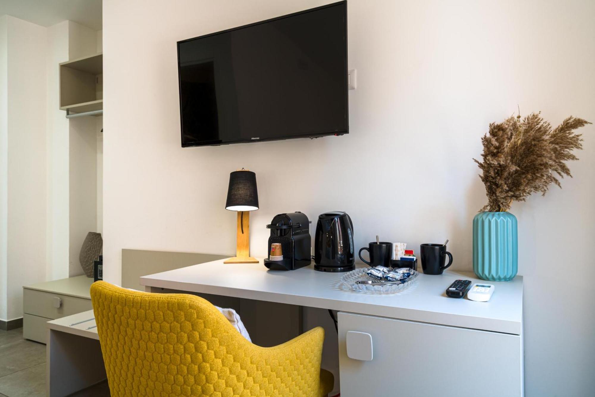 Al Duomo Rooms & Flats ตาออร์มินา ภายนอก รูปภาพ